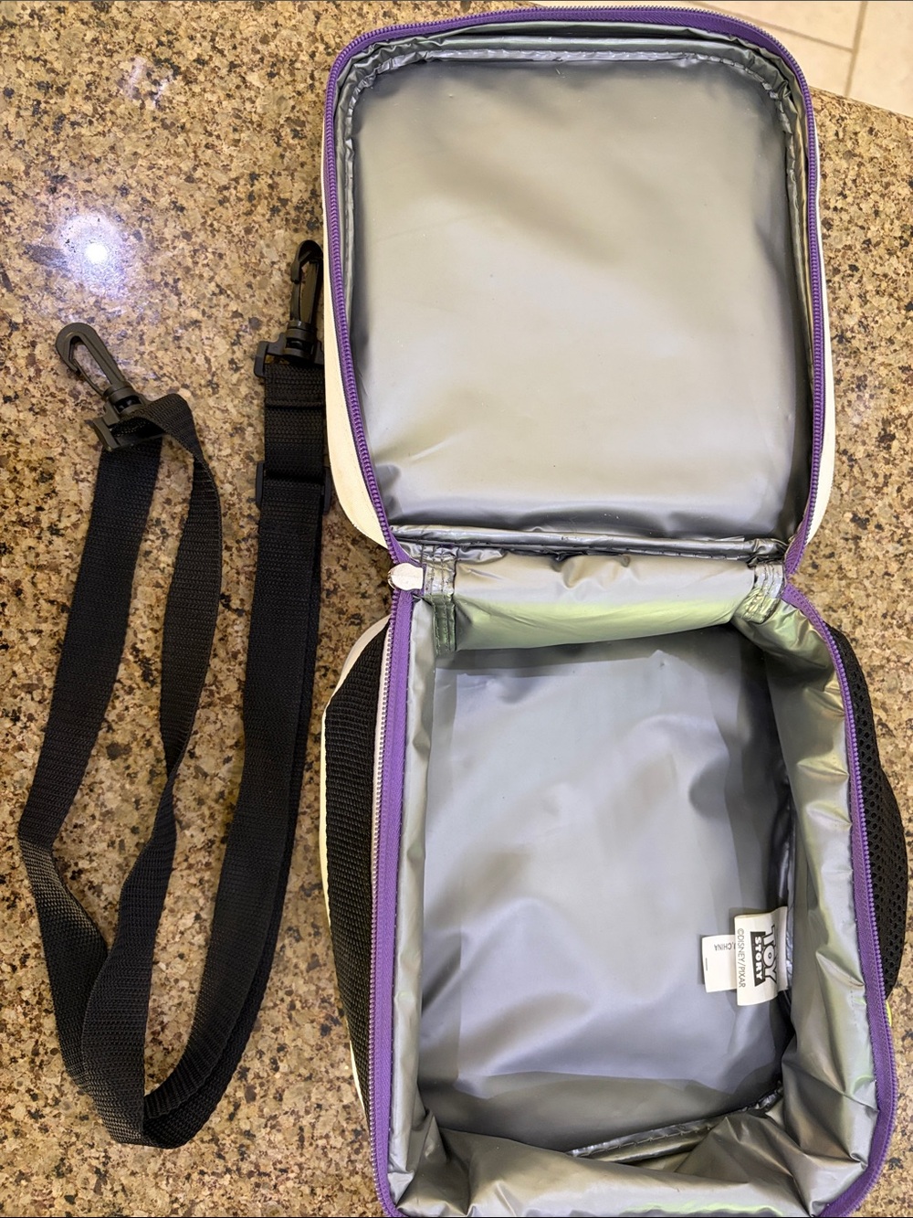 Igloo Kids Buzz Lightyear Purple Green Lunch Bag - Picture 2 of 4